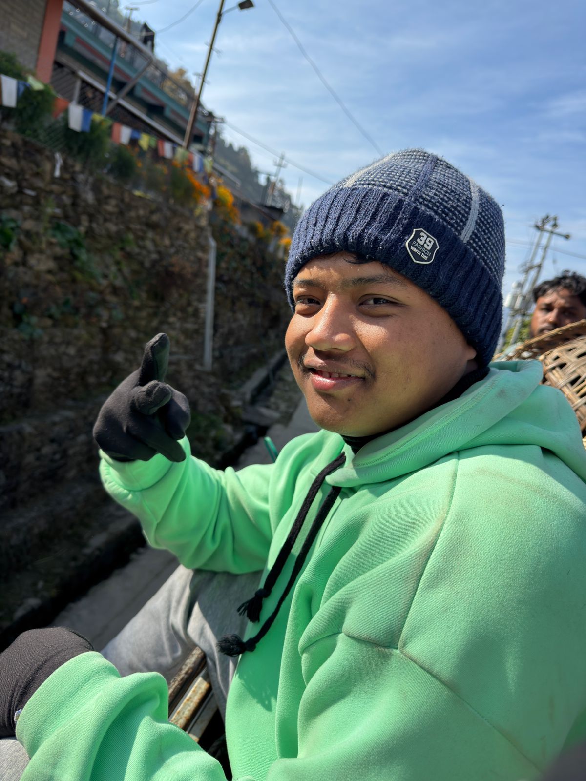Bhesh Bahadur Saru
